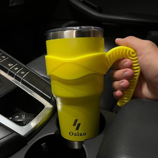 30 oz Insulated Mug With Straw